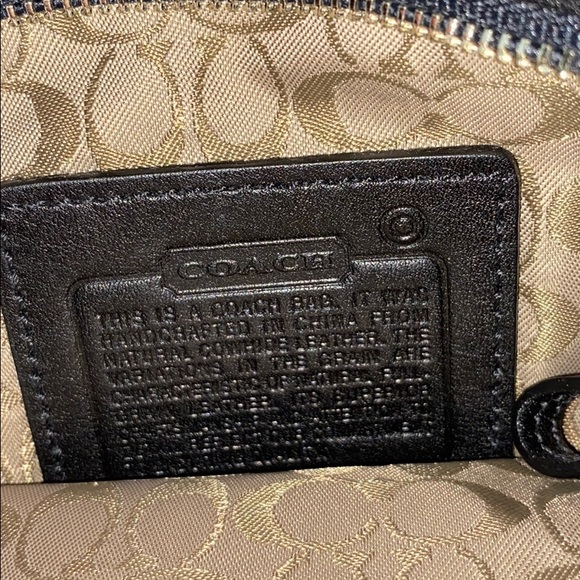 Small Coach Handbag - Picture 4 of 4